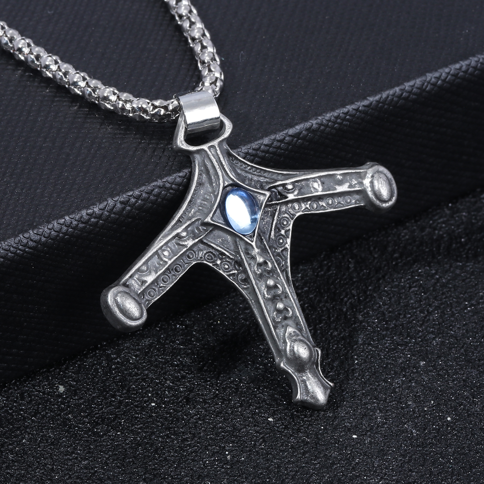 Liontin kalung salib สร้อยพร้อ - Bloodborne Cosplay Prop บทวิจารณ์และราคา