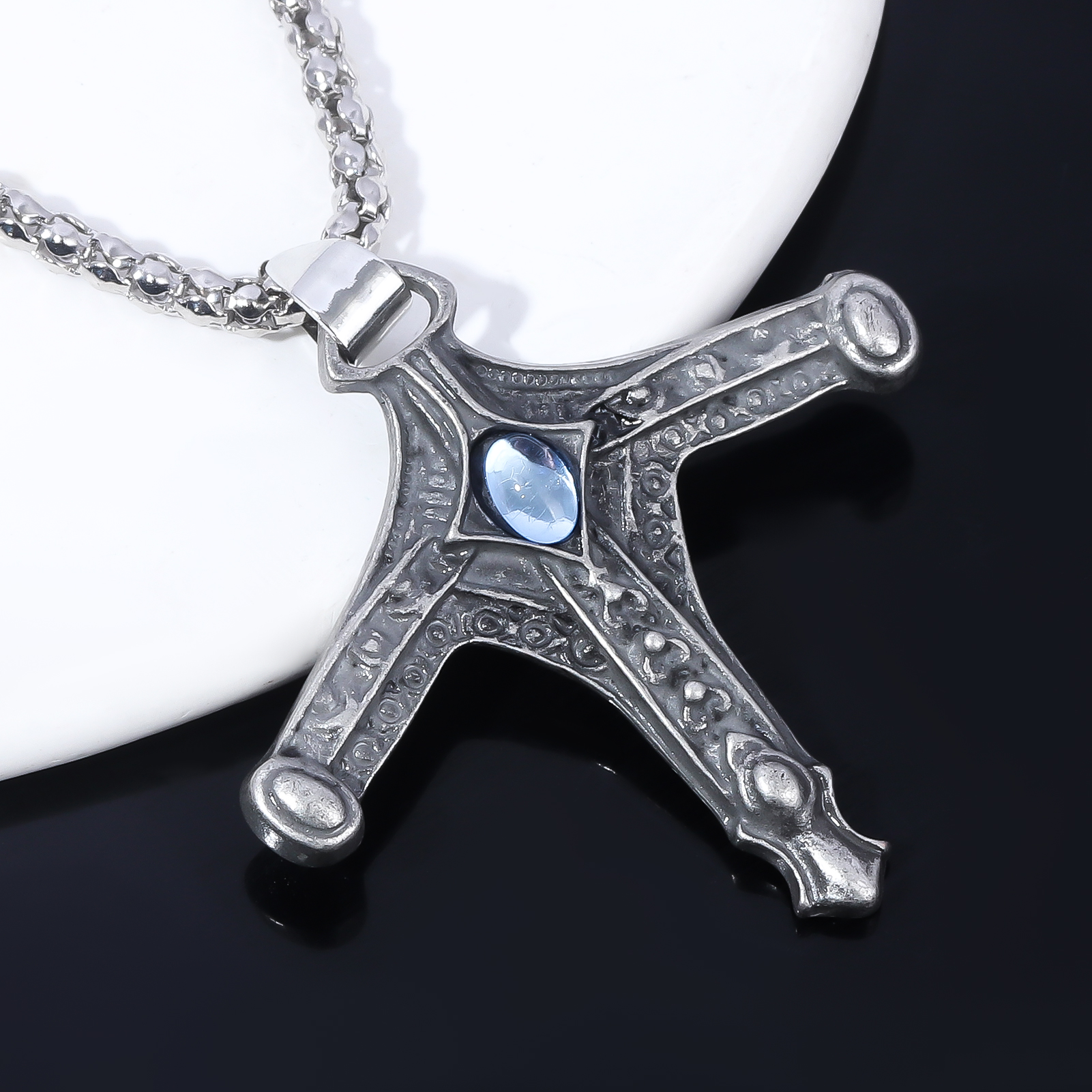 Liontin kalung salib สร้อยพร้อ - Bloodborne Cosplay Prop บทวิจารณ์และราคา