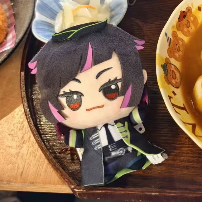 ตุ๊กตาลิเลีย แวนรูจ ขนาด 10 ซม - Cosplay Plushie Prop บทวิจารณ์และราคา